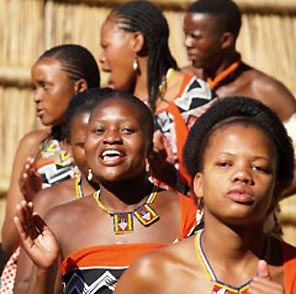 Swaziland Kralının müsrif eşleri