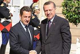 Erdoğan Fransa lideri Sarkozy ile görüştü