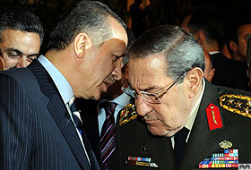 Yaşar Büyükanıt: Adi bir saldırıya uğradım