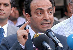 Baydemir: AKPnin ampulü surlara çarptı