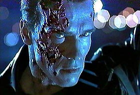 Arnold Schwarzeneggersiz Terminatör