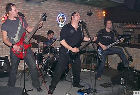 Heavy metal Türk destanlarını keşfetti