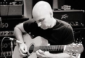 Aşık Veysel, Satrianinin albümünde