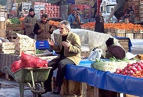 Enflasyon yeniden çift haneye yaklaştı