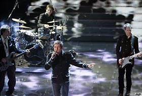 Duran Duran grubu sahnede döküldü