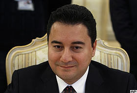 Yukarı Karabağ Azerbaycana geri verilmeli
