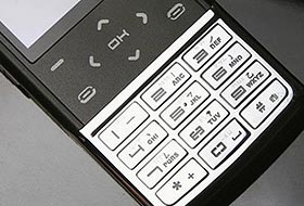 Çift sim kartlı sahte cep telefonları