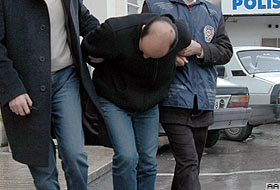 Öğretmen adayına çocuk pornosu gözaltısı