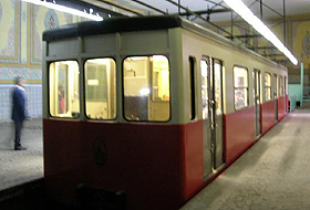 132 yıllık Beyoğlu tüneli yenilendi