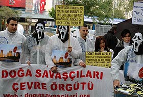 Nükleer olmasa da karanlıkta kalmayız
