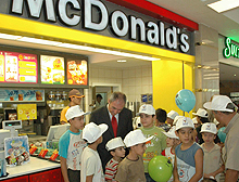Güneydoğuda ilk McDonalds açıldı