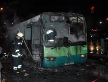 İstanbulda İETTlere molotoflu saldırı