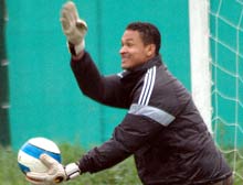 Sakaryaspor Martinezi satmıyor