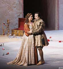 Tenor Külekçi Fransayı fethediyor