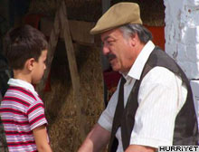 Babam ve Oğlum rekor peşinde