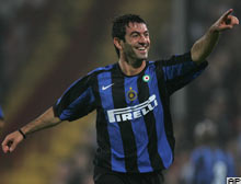 Karagounis Benficaya gitti