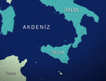 Sicilya açıklarında uçak kazası: 19 ölü