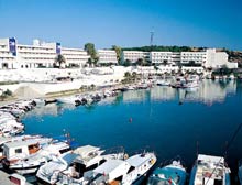 Çeşme Altın Yunus Oteline mavi bayrak