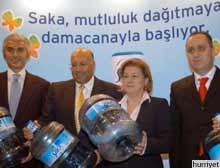 Sabancı, Saka Su ile İngilterede