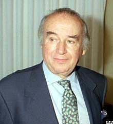 Coşkun Kırca vefat etti