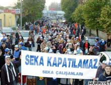 SEKA kapatılıyor, işçilerin eylemi tam gaz