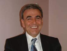 İzmirin yeni belediye başkanı Aziz Kocaoğlu