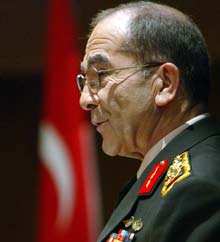 Özkökten PKK çıkışı: TSK mücadelesini sürdürecektir