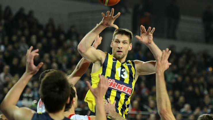 Aykon TED Ankara Kolejliler - Fenerbahçe Ülker: 64-81