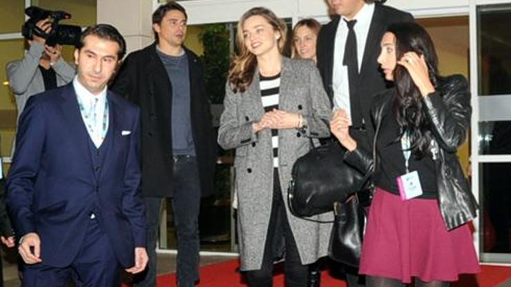 Miranda Kerr Antalyaya geldi