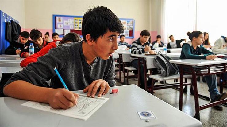 Özel okullara tercih yapabilecek öğrencilerin puanları açıklandı