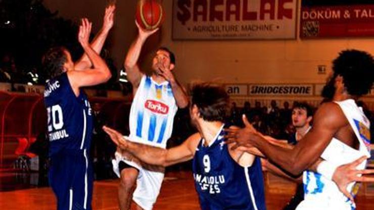 Torku Konya Selçuk Üniversitesi - Anadolu Efes: 76-72