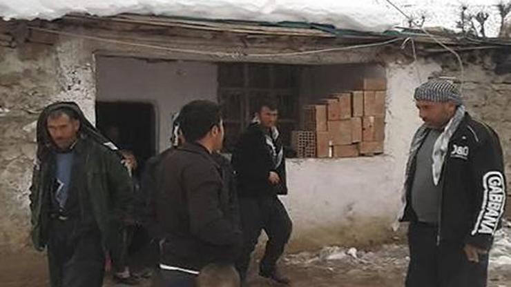 Kaderin köyünde kadınlar konuşturulmuyor