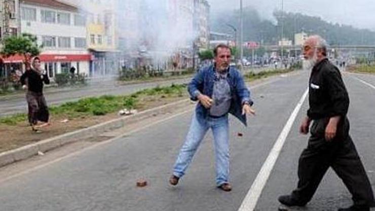 Polis yetersiz güç kullanmış