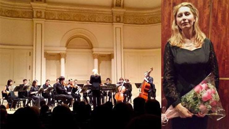 Carnegie Halldaki ilk Türk kadın orkestra şefi