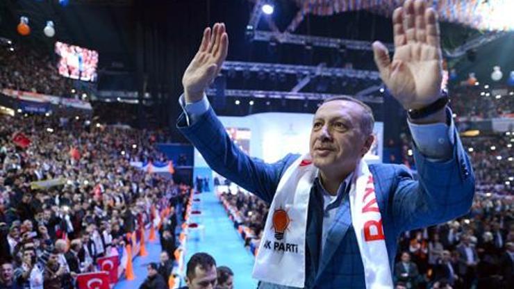 AK Parti 35 ildeki adaylarını açıkladı