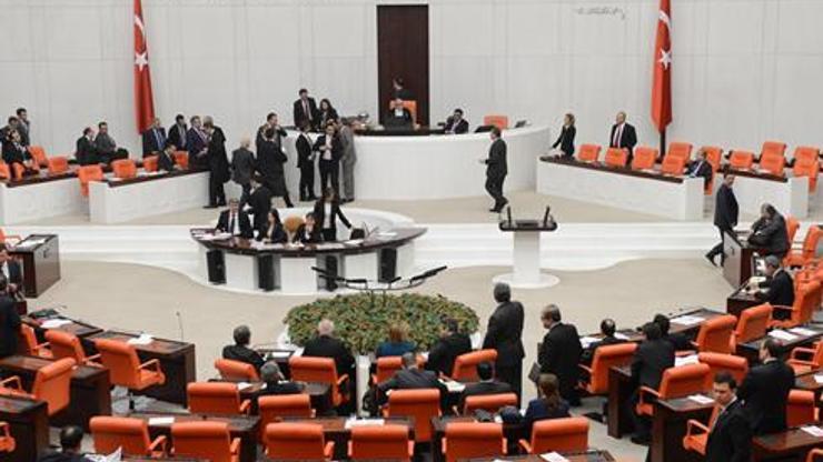 ÖYMleri kaldıran paket TBMMden geçti