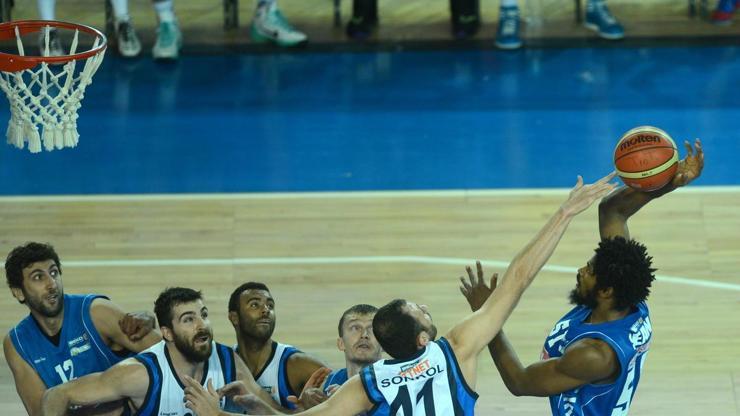 BBL: Türk Telekom: 67 - Torku Konya Selçuk Üniversitesi: 53