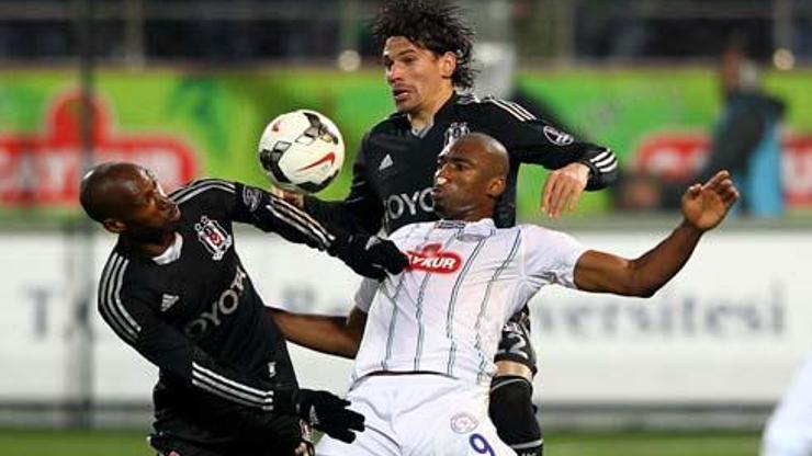 Beşiktaşa iç saha yaramıyor