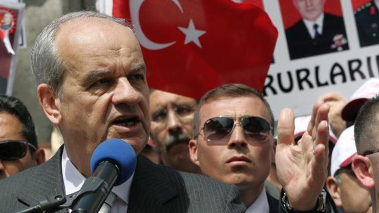 Başbuğ: Mevzide ateist yoktur
