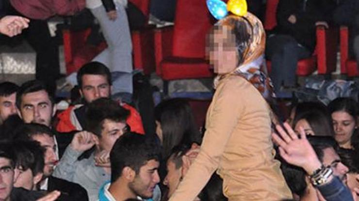 AKPli vekilden tepki: Başörtülü kızları omuzlarına oturtmuşlar