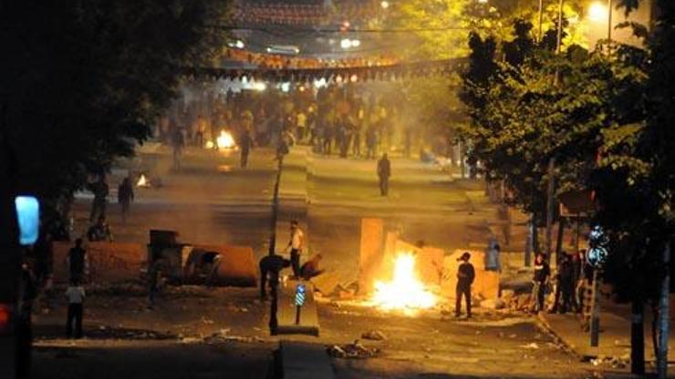 İbrahim Kaypakkaya anmasına polis müdahalesi