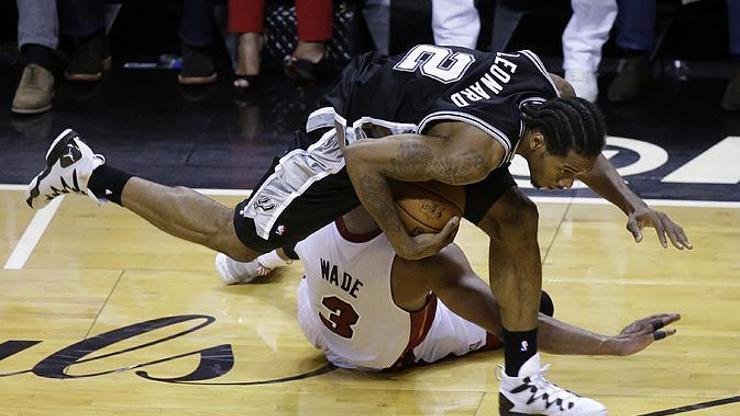 Miami Heat - San Antonio Spurs: 86-107