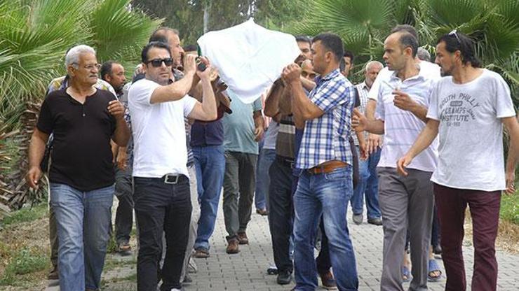 Atilla Taşın annesi hayatını kaybetti