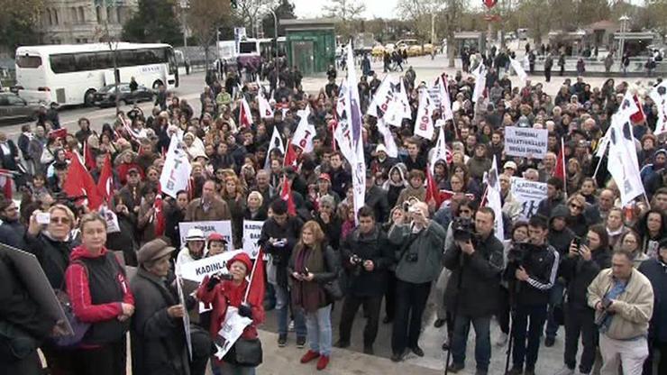 Kadıköyde türbana hayır eylemi