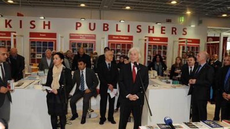Edebiyat dünyası Frankfurtta buluştu