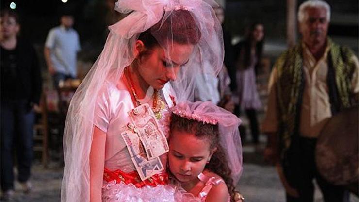 Altın Portakaldan Çocuk Gelinlere Hayır