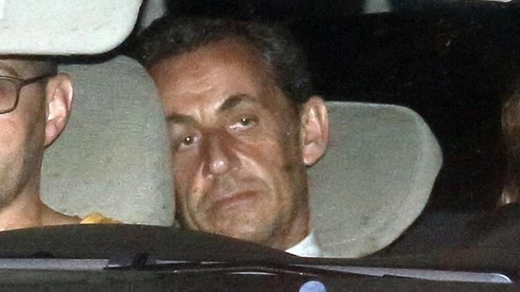 Sarkozy sessizliğini bozdu