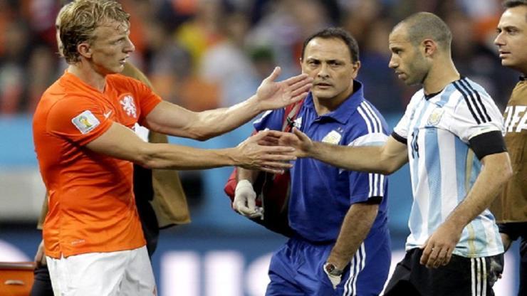 Kuyt, Kayt, Koyt...