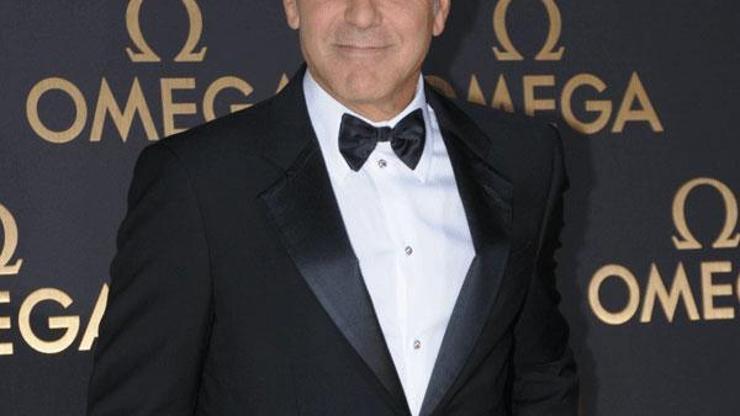 George Clooney İngiliz gazetenin özrünü kabul etmedi