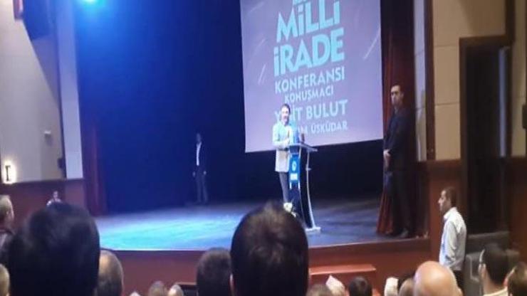 Yiğit Bulutun konferasında protestocular dövüldü